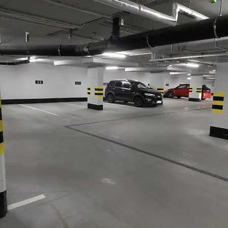 Mak Grobla - Free Parking - 3 Гданьск